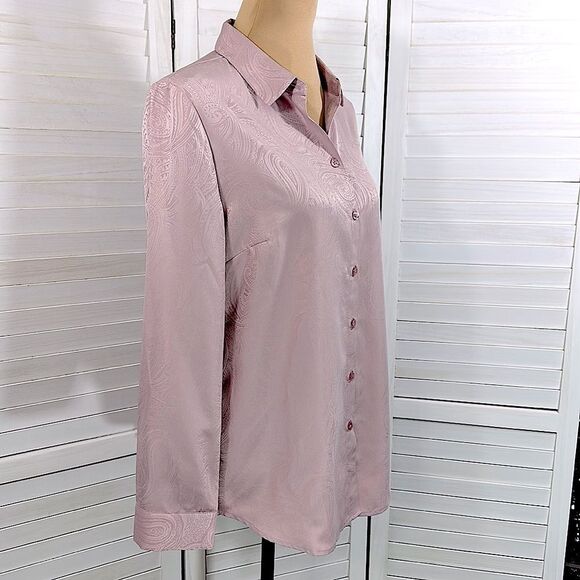 Chico’s Shirt Tunic Size 1 (8) Pink Long Sleeve Silky Paisley - Picture 6 of 13